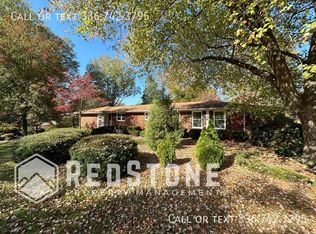 2703 Flint St, Burlington, NC 27215