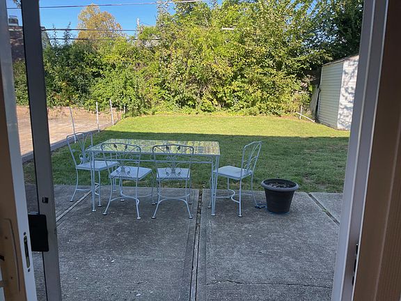 3rd image of 232 Wantagh Ave #2M