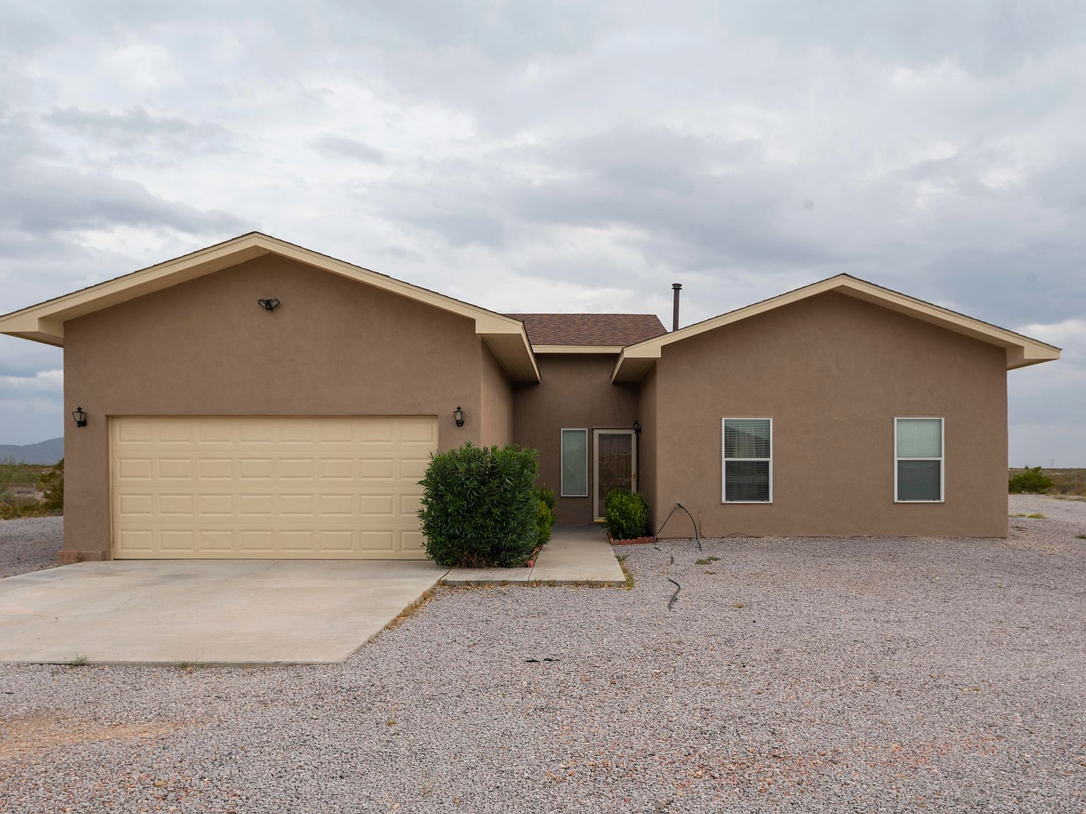 210 Vista Del Rey Dr, Vado, NM 88072 Zillow