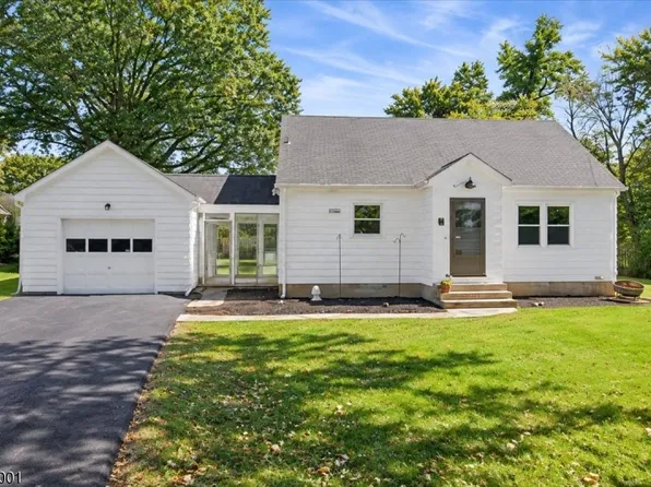 4 Rambler Dr, Bridgewater Twp., NJ 08807