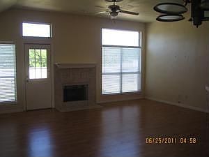 5th image of 621 Bristlecone Dr