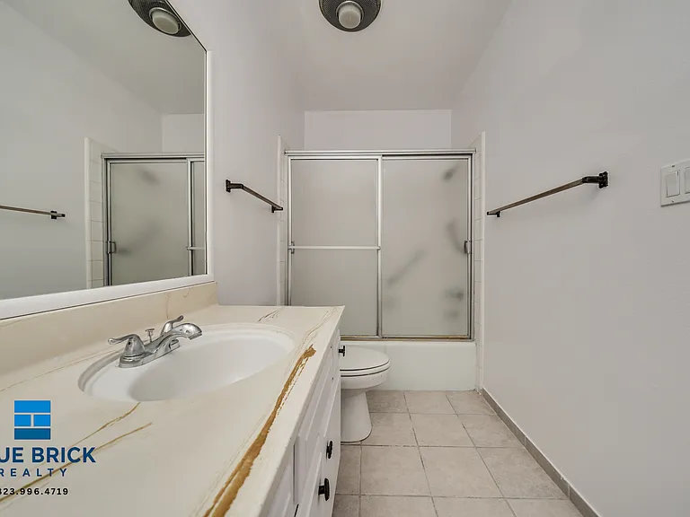 815 S Shenandoah St #301 — Photo 13
