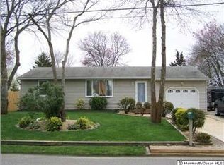 1005 E Panama Ct, Forked River, NJ 08731