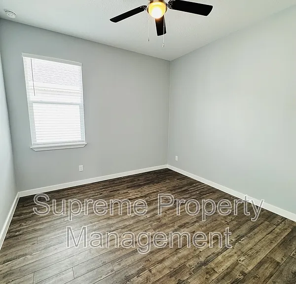 6073 Vermont Ave — Photo 18