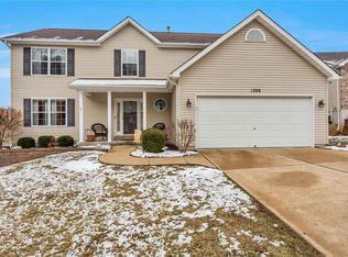 1208 New Harvest Ct, Fenton, MO 63026