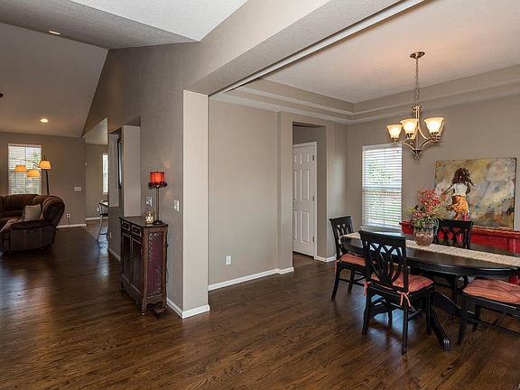 5th image of 6446 S Oak Hill Cir
