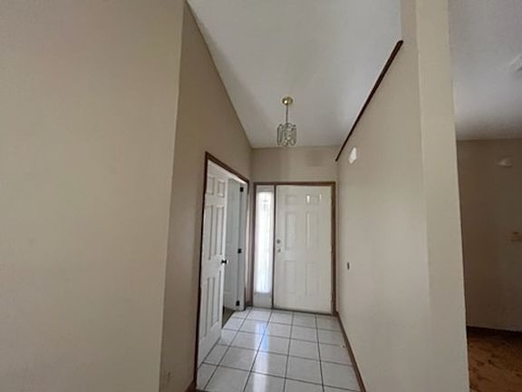 4th image of 782 Americana Ct