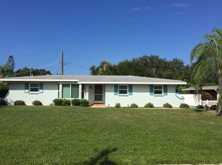 516 Palm Ave, Nokomis, FL 34275