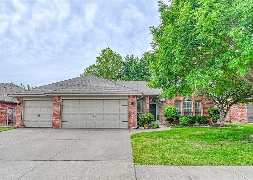 1st image of 4116 Dornoch Ln