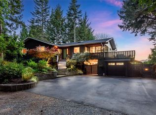 1165 Glen Urquhart Dr, Courtenay, BC V9N 3Y3