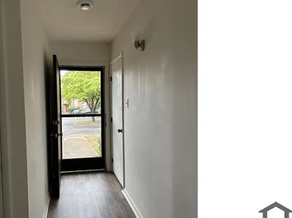 2106 Colony Dr SW Unit 2106, Huntsville, AL 35802