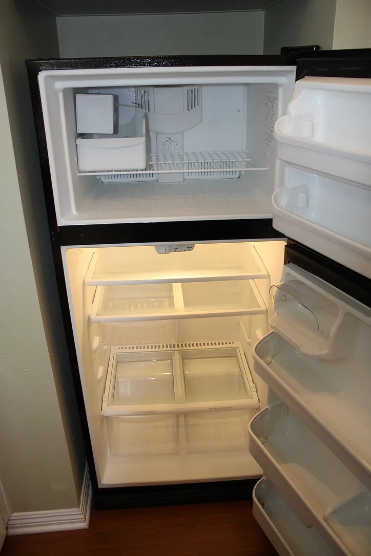 Studio, 535 sqft, $2,250 — Photo 4