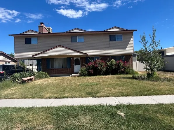 479 E Bridlewood Dr, Murray, UT 84107