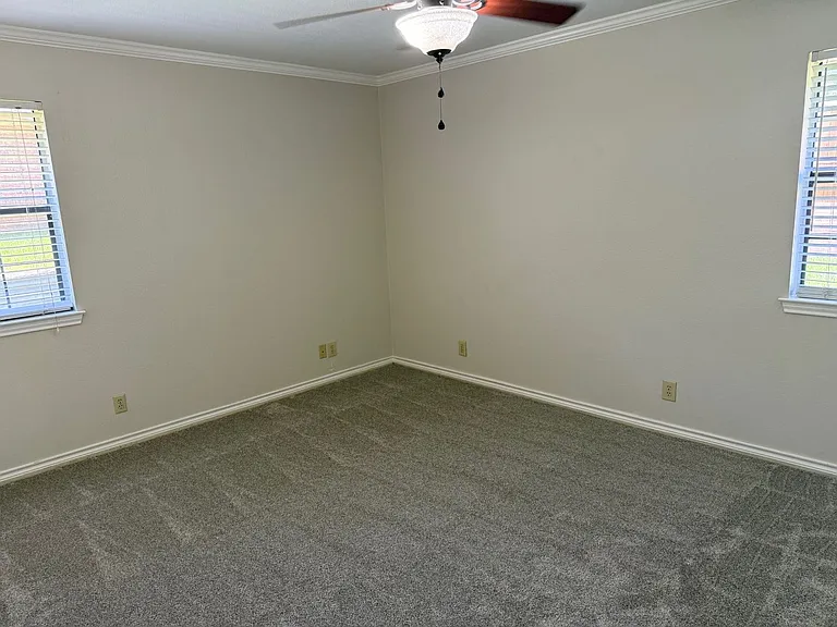 314 Trollinger St — Photo 14