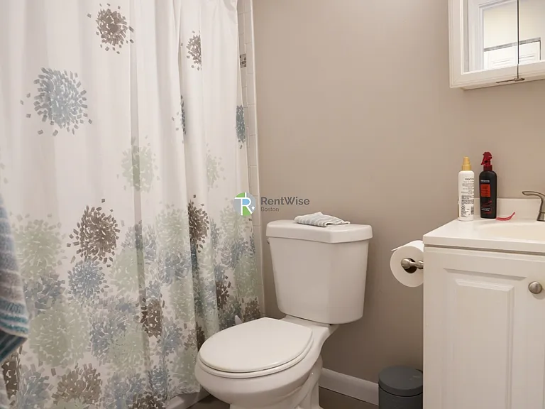 12 Cottage Ct #2 — Photo 10