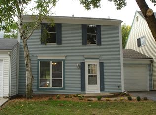 29W445 Butternut Ln, Warrenville, IL 60555