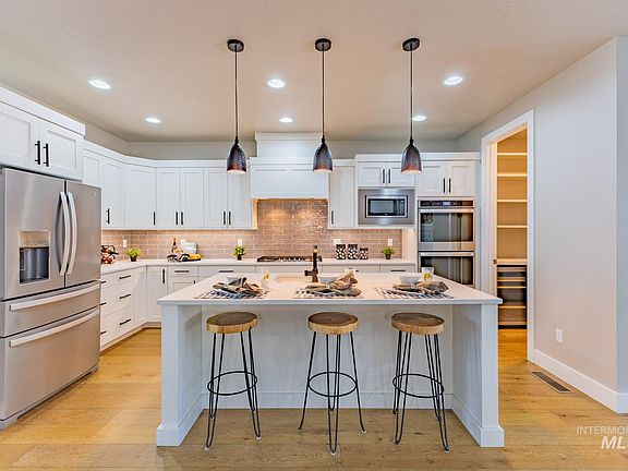 4th image of 3407 W Bellomy Ln