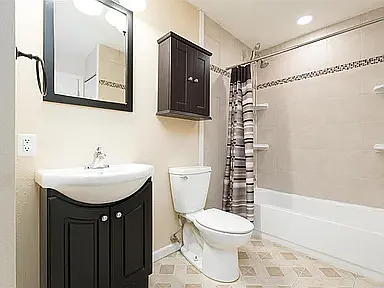 2221 Biscayne Dr — Photo 11