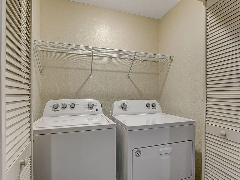 3909 Sweet Pine St #102 — Photo 36