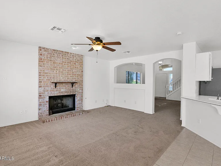 3415 E Menadota Dr — Photo 10