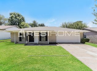 2832 Lago Vista Loop, Irving, TX 75062