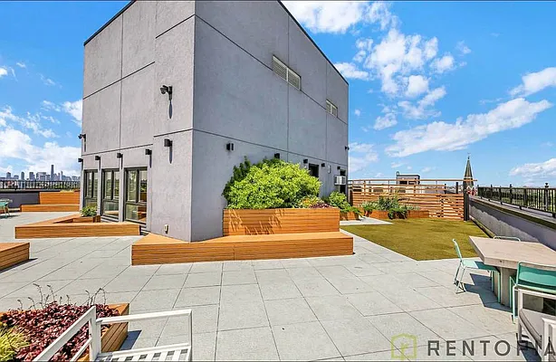 Rented by Rentopia | media 32