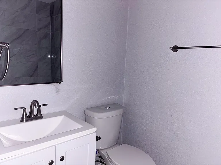 7826 Gladstone St #C — Photo 10