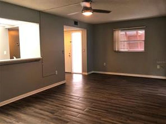 5th image of 170 Palmetto Woods Ct APT 3C