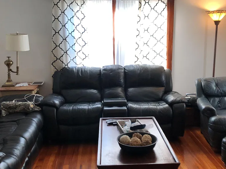 307 Tompkins St #2 — Photo 3