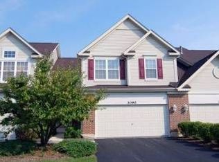3090 Saint Michel Ln, St Charles, IL 60175