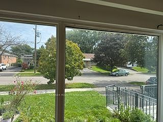 4th image of 17 Huddleston Ct