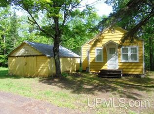 136 Hoop N Holler Rd, Bergland, MI 49910