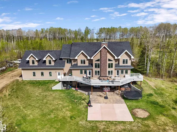 7424 Township Rd #520, Rural Parkland County, AB T7A 0W7