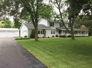 3000 Happy Valley Rd, Sun Prairie, WI 53590