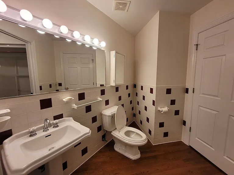 235 Scenic Dr — Photo 11