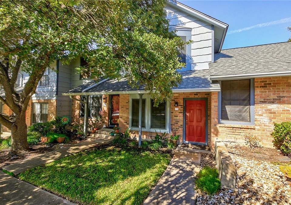 1st image of 1411 Gracy Farms Ln APT 127