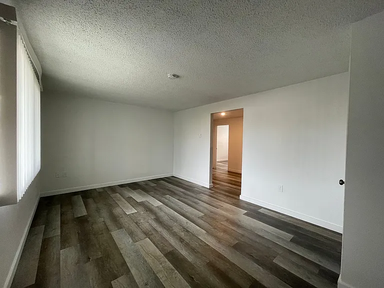 Ruby Apartments! — Photo 3