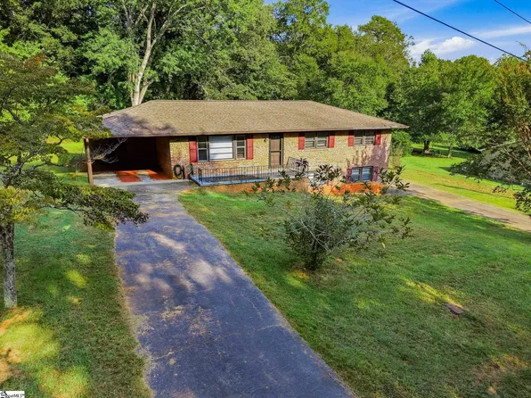 108 Apple Dr, Liberty, SC 29657