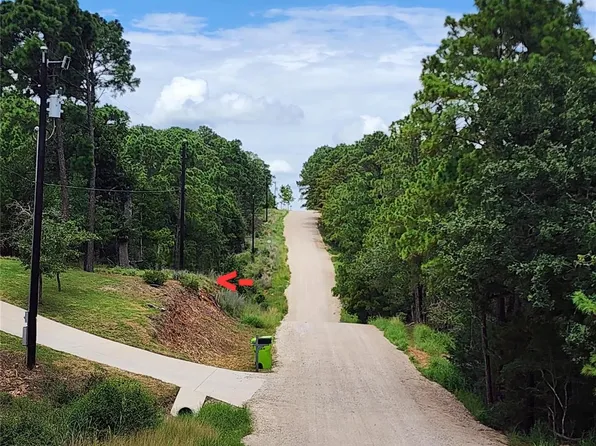 170 Molokini Dr, Bastrop, TX 78602