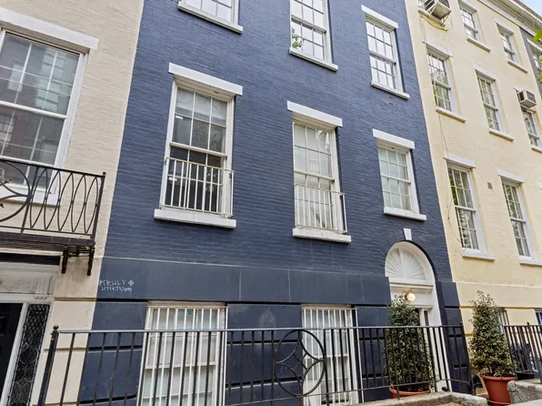 178 Sullivan Street image 18 of 18