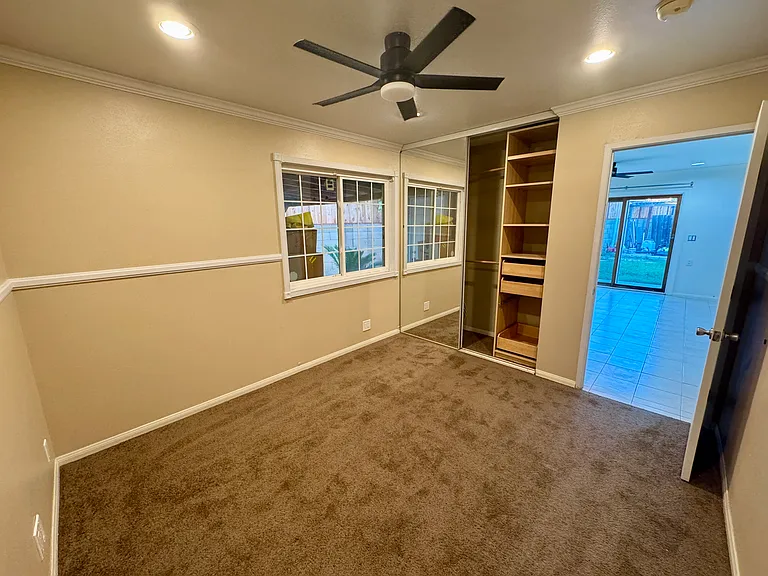 6111 Pamela Ln — Photo 7