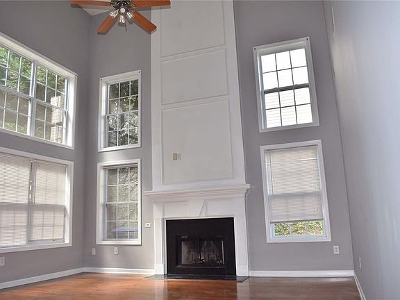 4th image of 275 Wildcat Lake Dr