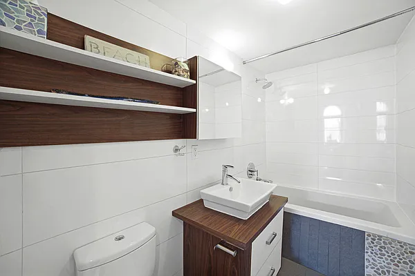 Sold by Compass | media 6