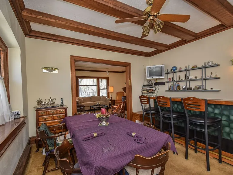 2975 N Downer Ave — Photo 4