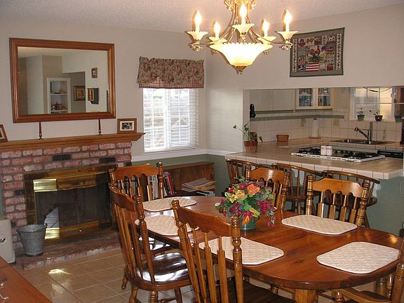 Dining Rm view to Kitchen