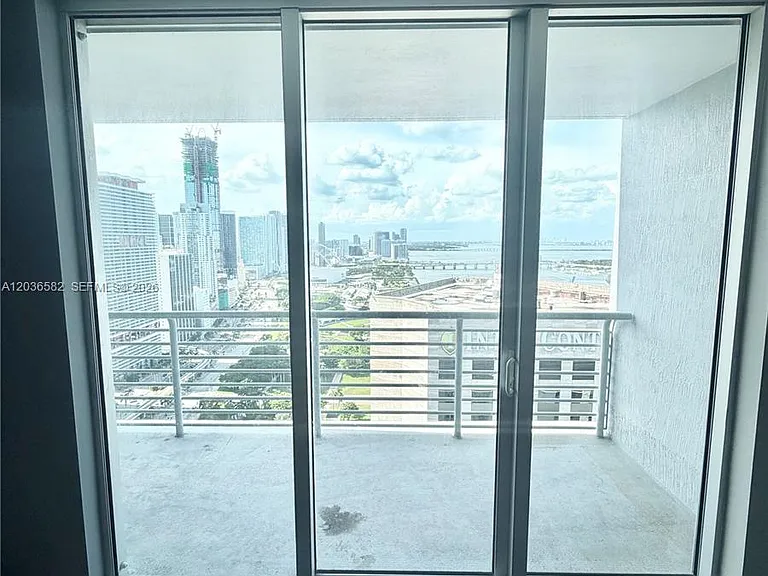 335 Biscayne Blvd #4200 — Photo 6