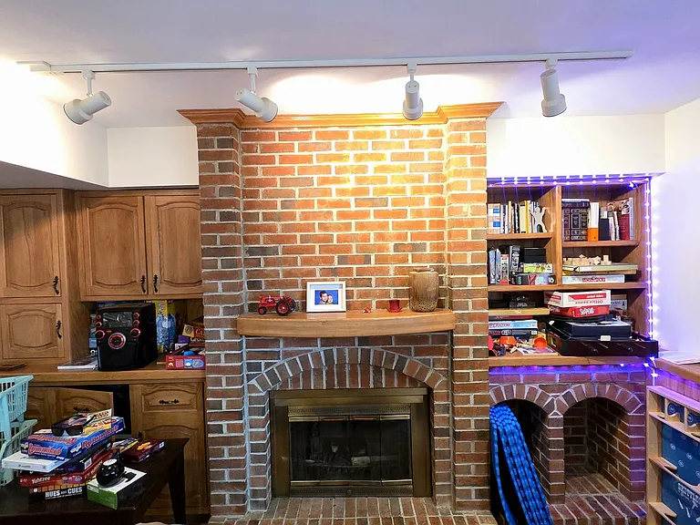 276 Continental Ln — Photo 18
