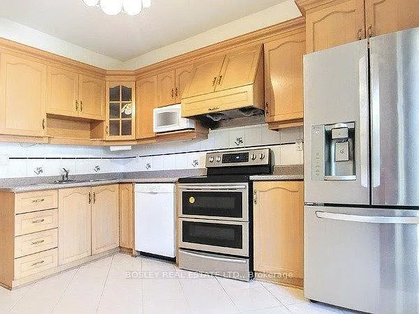 2 bed, $3,500 — Photo 3