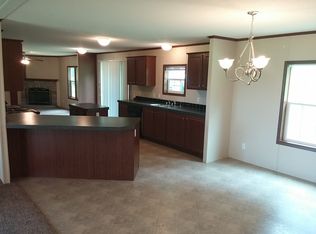 16745 Louisville Rd, Smiths Grove, KY 42171