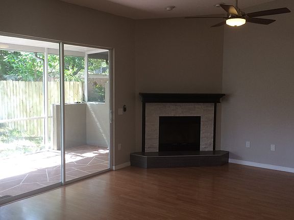 4th image of 1681 Arabian Ln